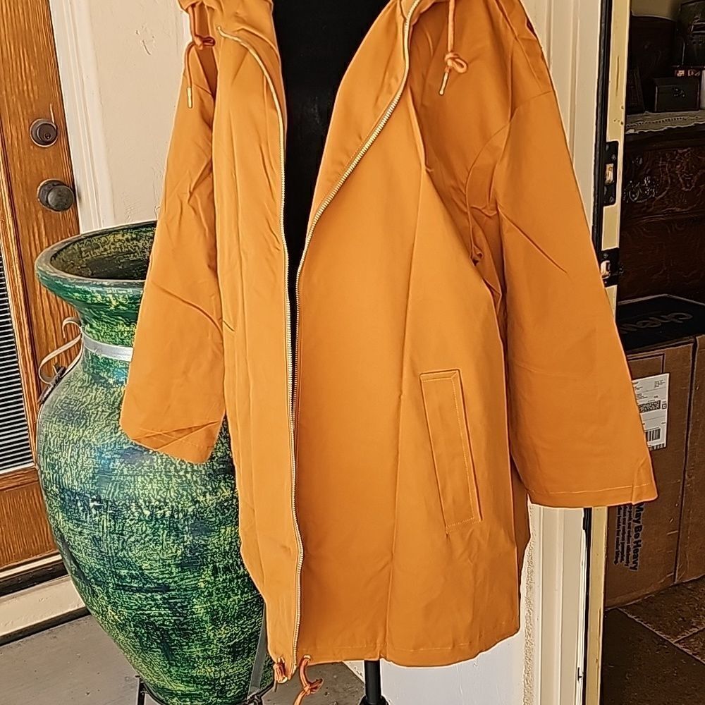 Womens Camel color utility jacket size XL - Picture 2 of 4
